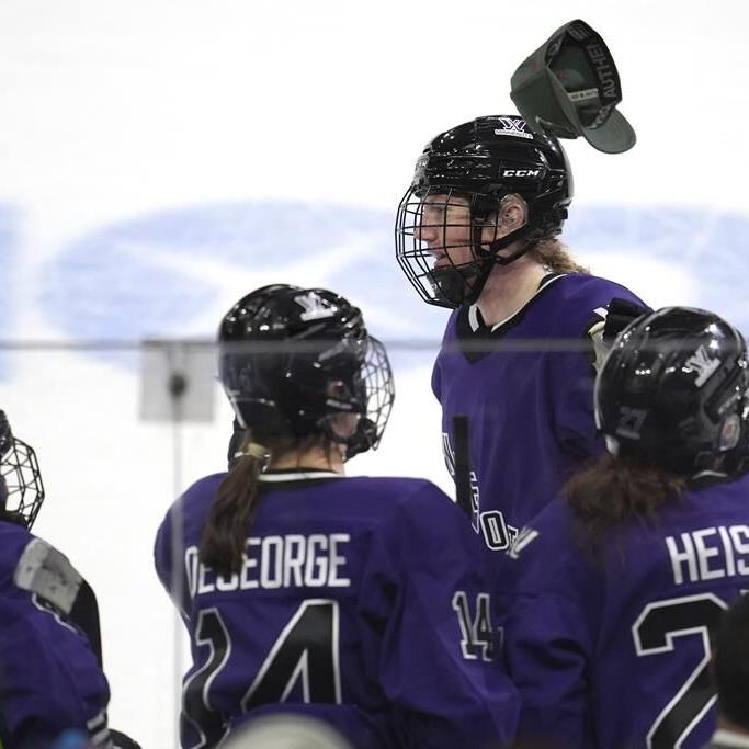 Zumwinkle, Carpenter, Schroeder PWHL's first stars of the week